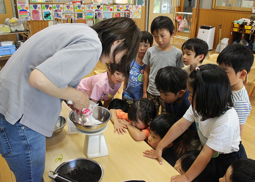 職員インタビュー｜こども芸術大学認定こども園